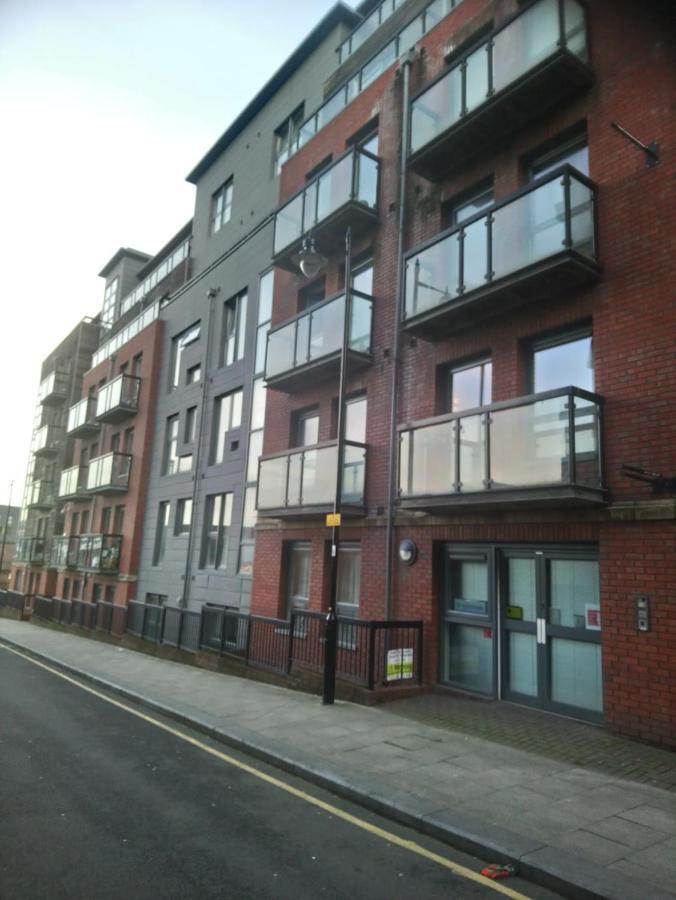 1 Bedroom Flat In Sheffield City Centre-Sleeps 4 Kültér fotó